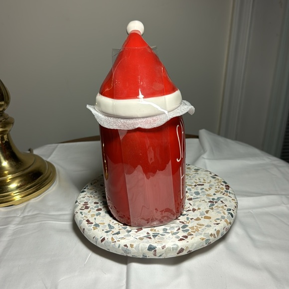Rae Dunn Santa’s Helper coffee/tea mug with Santa hat topper - Picture 5 of 6